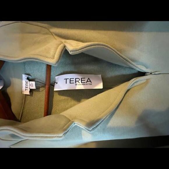 NWT TEREA Women's Aria Collared Zip Front Jumpsuit, Desert Sage, 3X - Picture 4 of 6